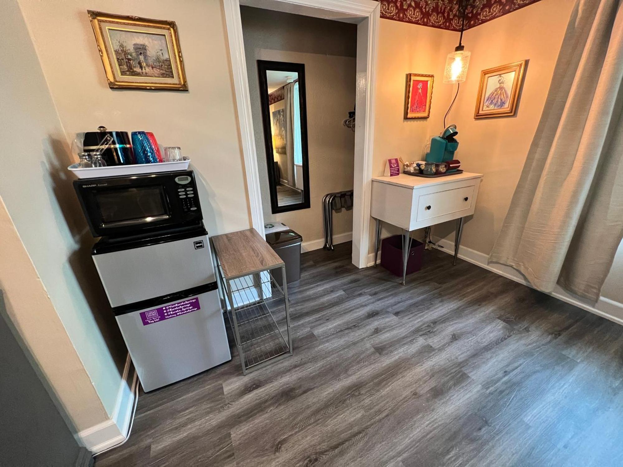 Sherwood Court Cottages & Guest Rooms Eureka Springs Extérieur photo