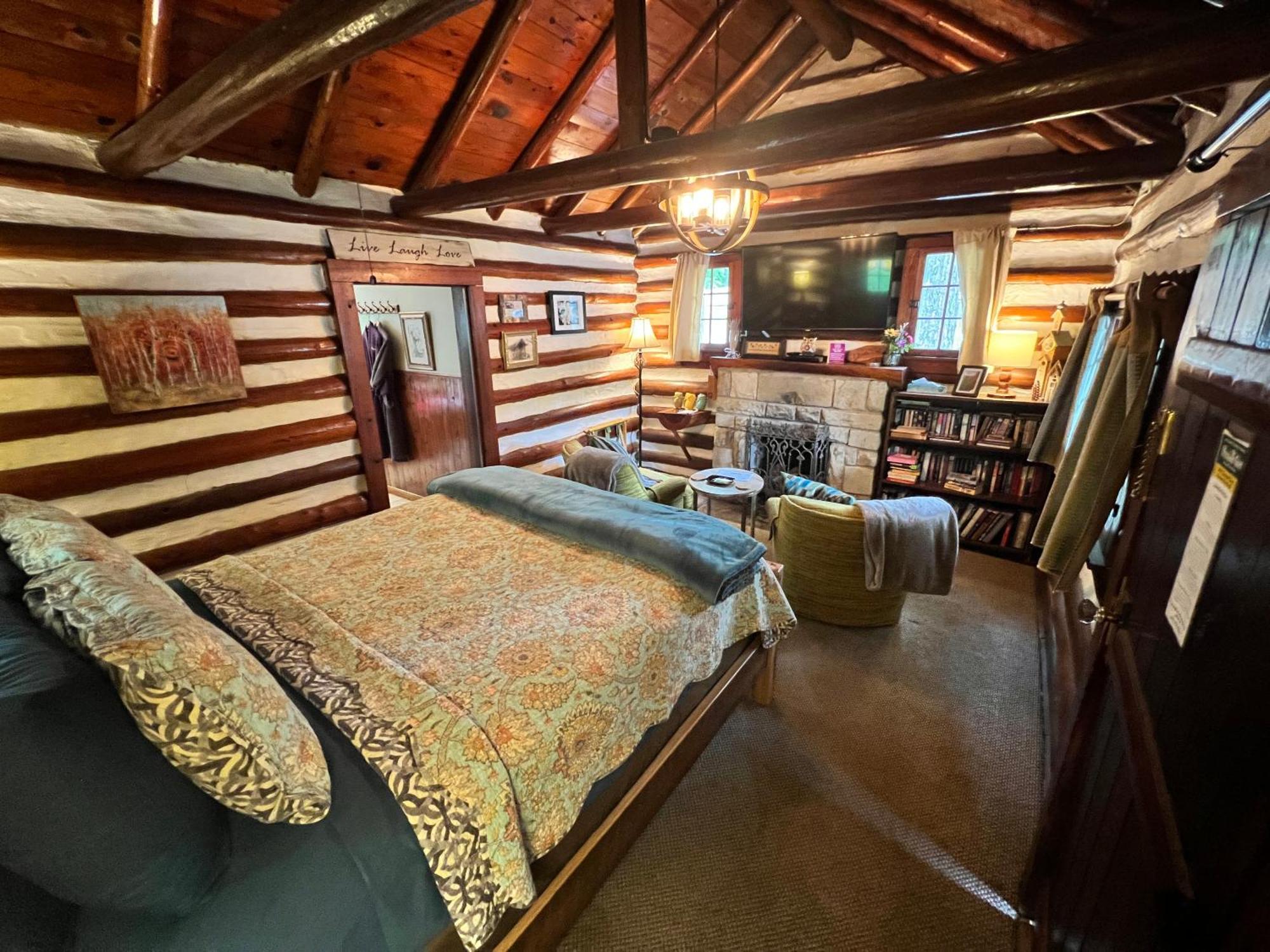 Sherwood Court Cottages & Guest Rooms Eureka Springs Extérieur photo