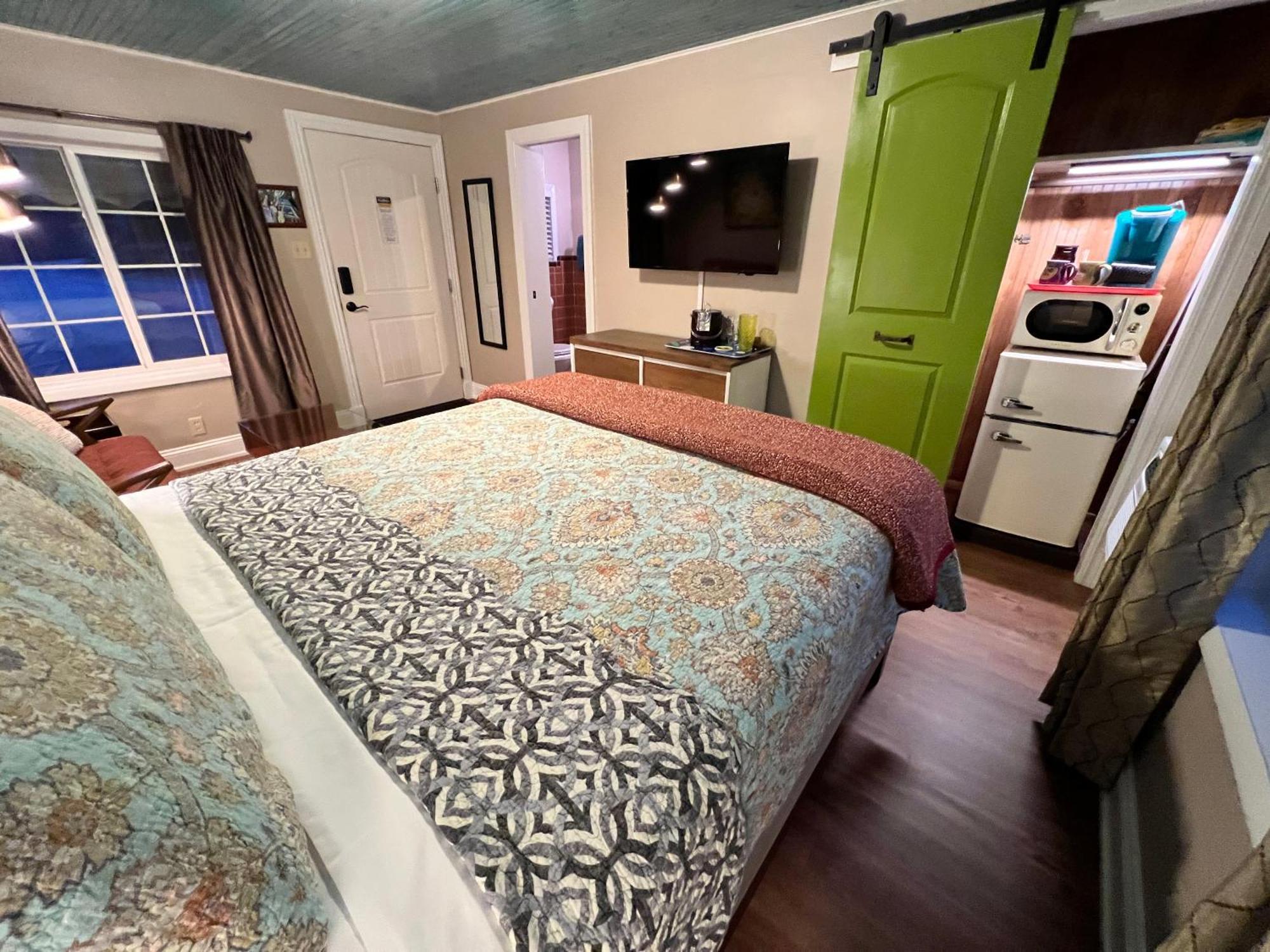 Sherwood Court Cottages & Guest Rooms Eureka Springs Extérieur photo